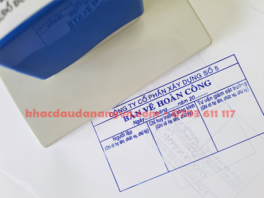 Khắc dấu ấn Đà Nẵng