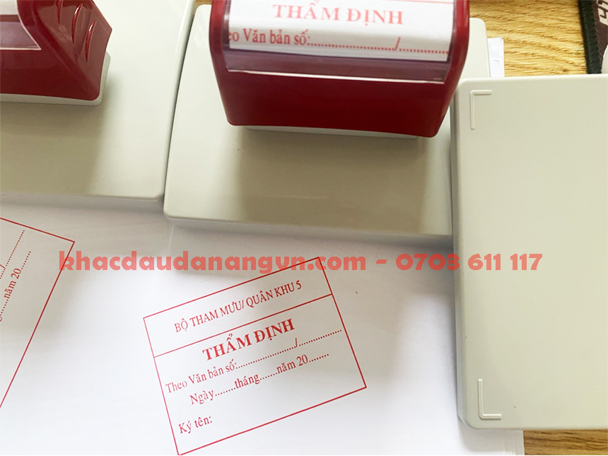 Khắc dấu ấn Đà Nẵng