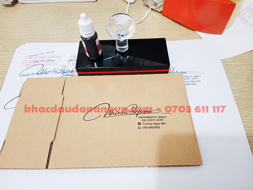 Khắc dấu ấn Đà Nẵng