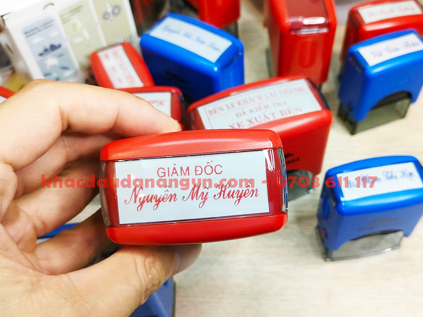 Khắc dấu ấn Đà Nẵng