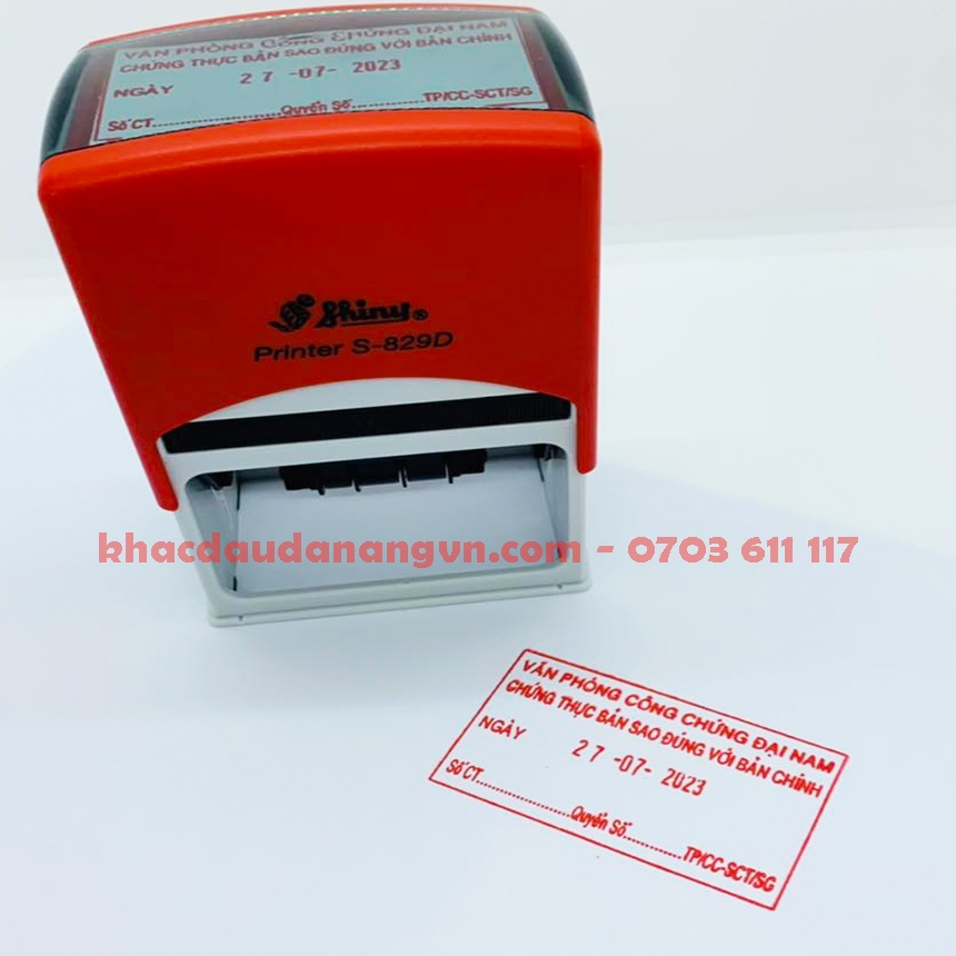 Khắc dấu ấn Đà Nẵng