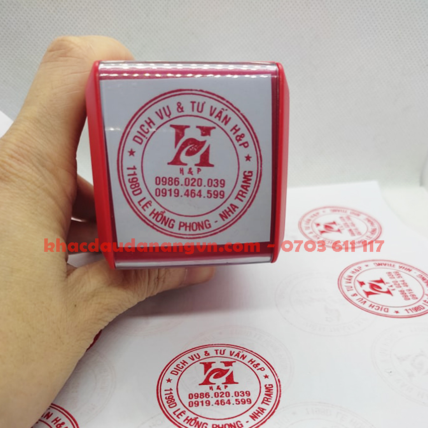 Khắc dấu ấn Đà Nẵng