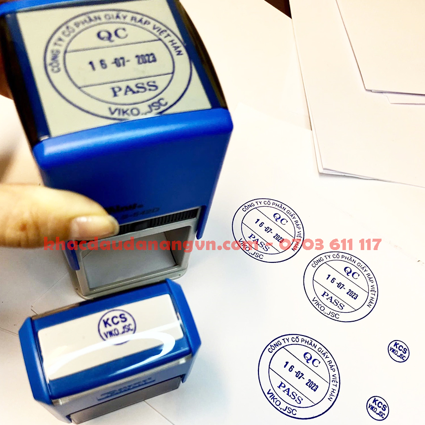 Khắc dấu ấn Đà Nẵng
