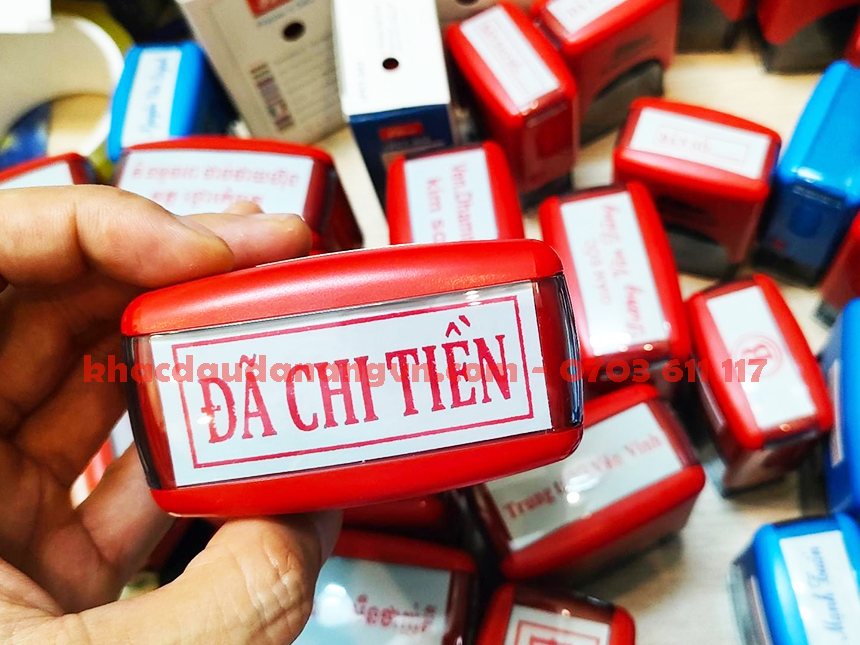 Khắc dấu ấn Đà Nẵng