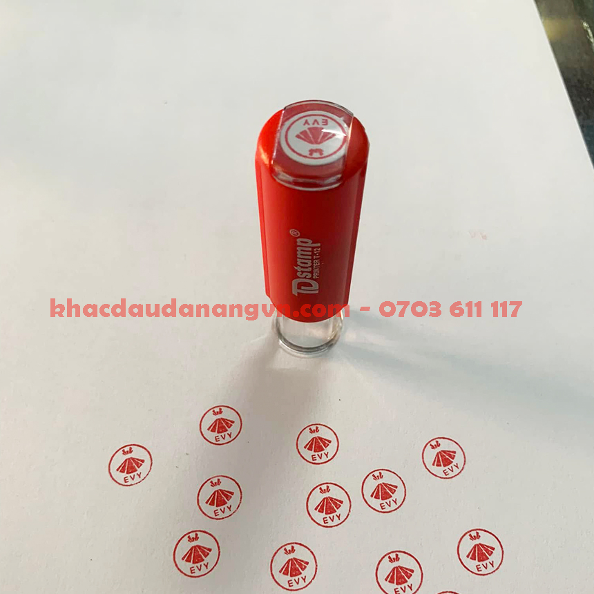 Khắc dấu ấn Đà Nẵng