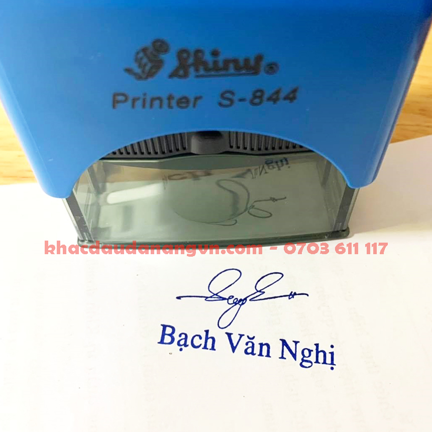 Khắc dấu ấn Đà Nẵng
