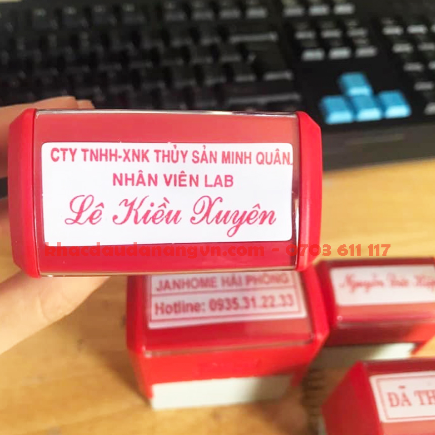Khắc dấu ấn Đà Nẵng