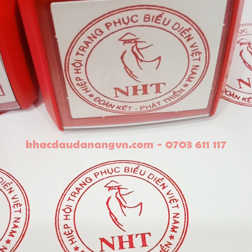 Khắc dấu ấn Đà Nẵng