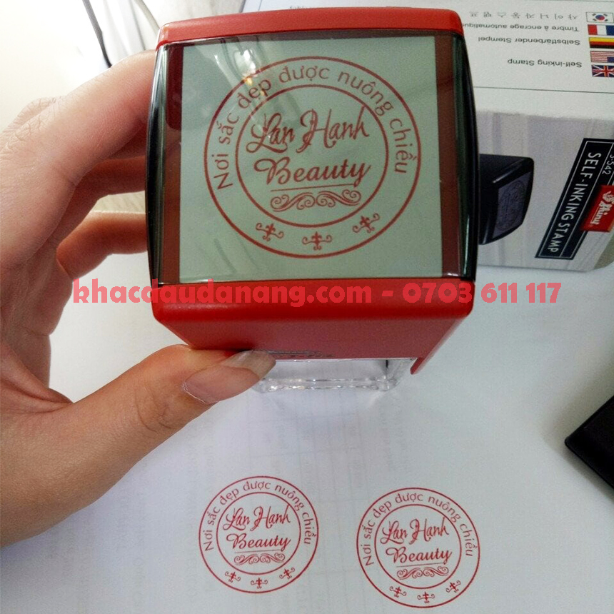 Khắc dấu ấn Đà Nẵng