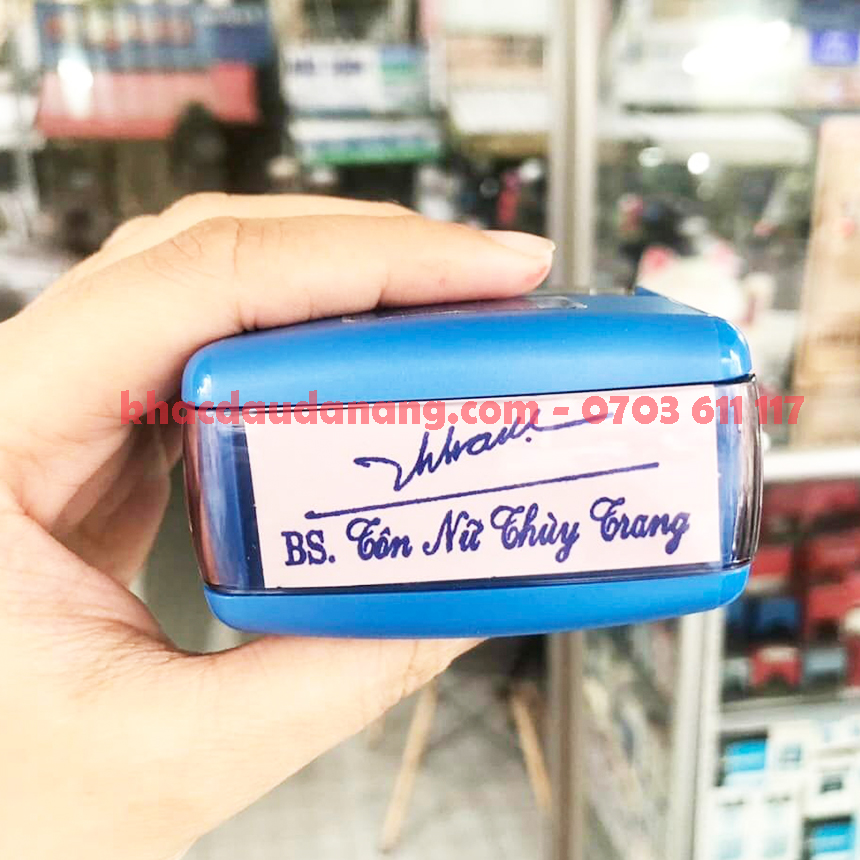 Khắc dấu ấn Đà Nẵng