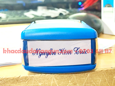 Khắc dấu tên phường Bàn Thạch