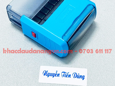 Khắc dấu tên phường Điện Bàn Đông